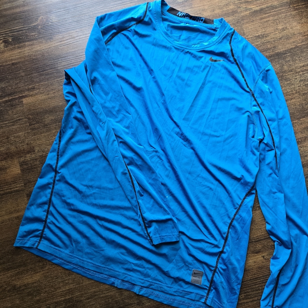 Nike Pro Long Sleeve Tshirt